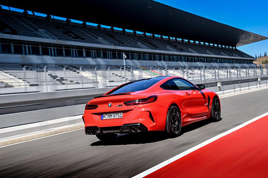  BMW M8 Competition Coupe (F92) 2019 года  (UK) (фото 70 из 157)